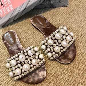 Jeffrey Campbell Taupe Velvet Pearl Slides 6/6.5